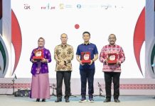 Program EKI Antar Wakatobi Sabet Penghargaan OJK 2025